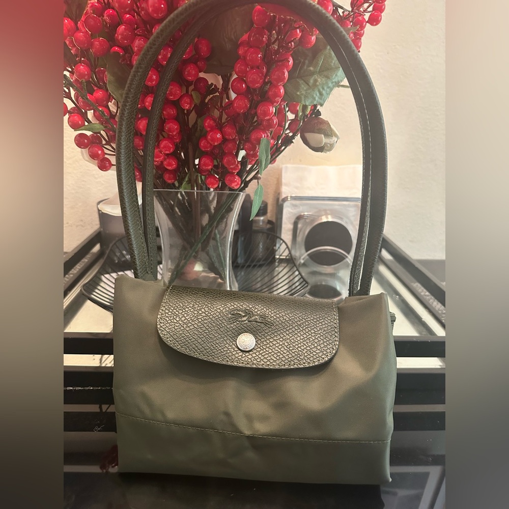 LONGCHAMP- Le Pliage tote (Medium) 
GREEN/FOREST